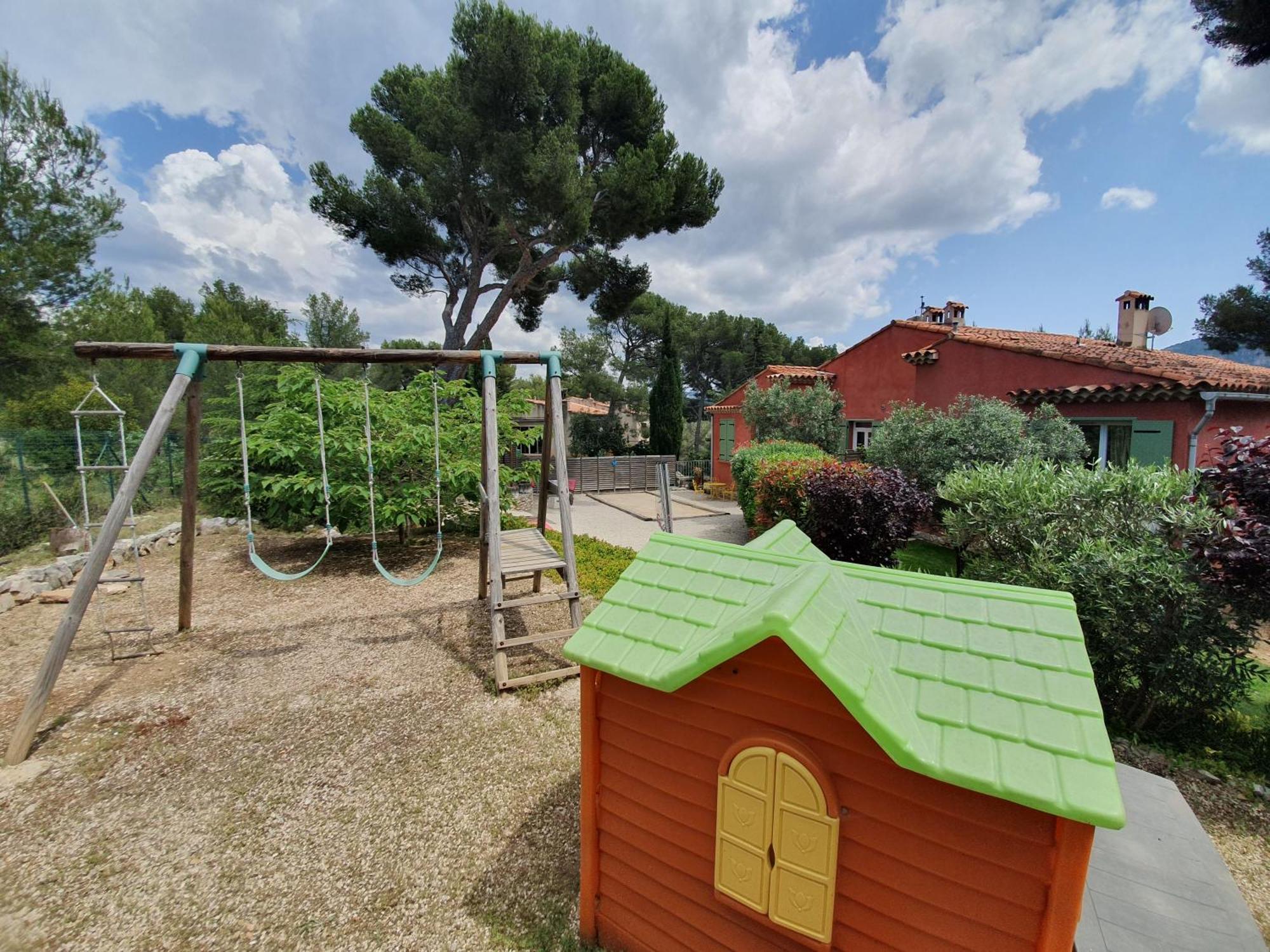 Appartements Avec Jardin Dans Villa Rocaille Cassis Esterno foto
