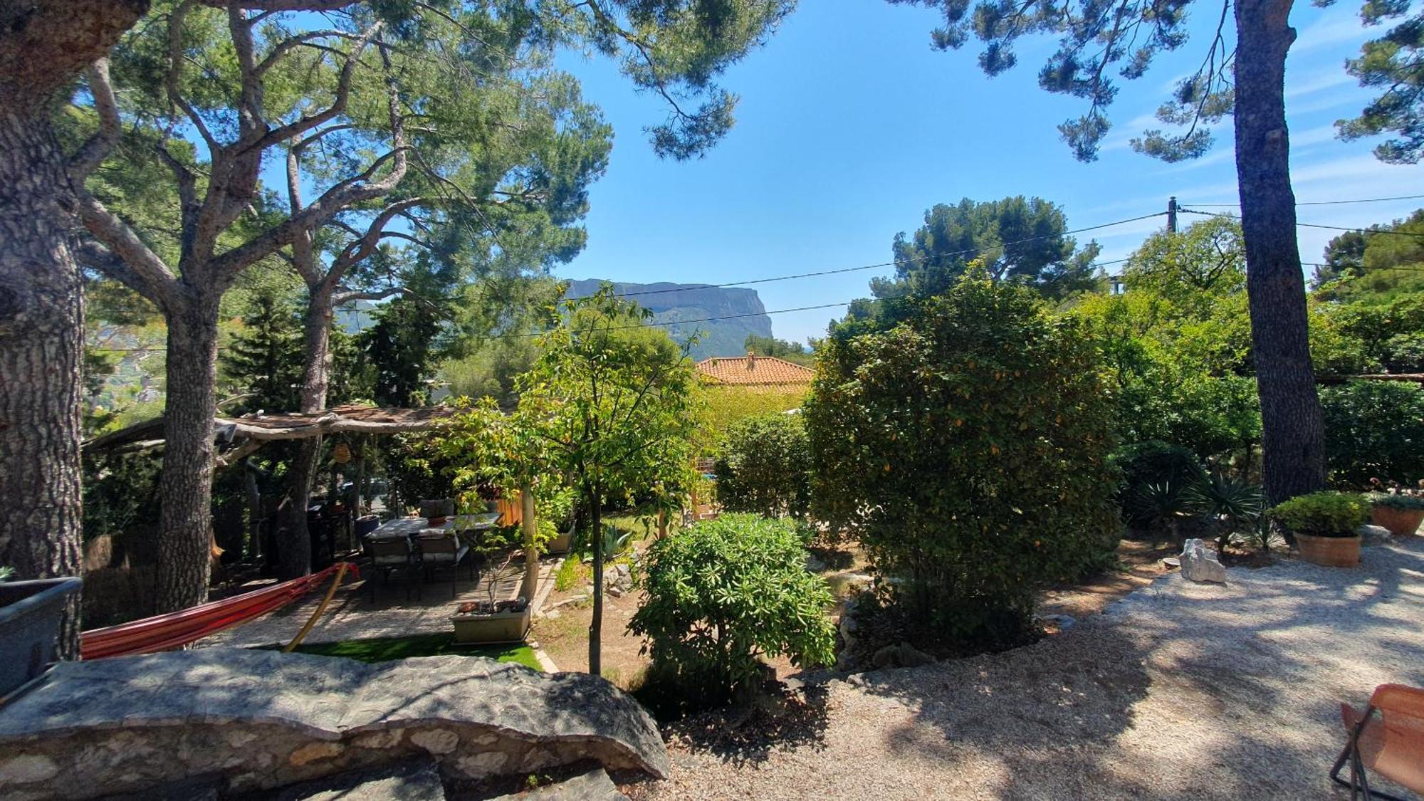 Appartements Avec Jardin Dans Villa Rocaille Cassis Esterno foto