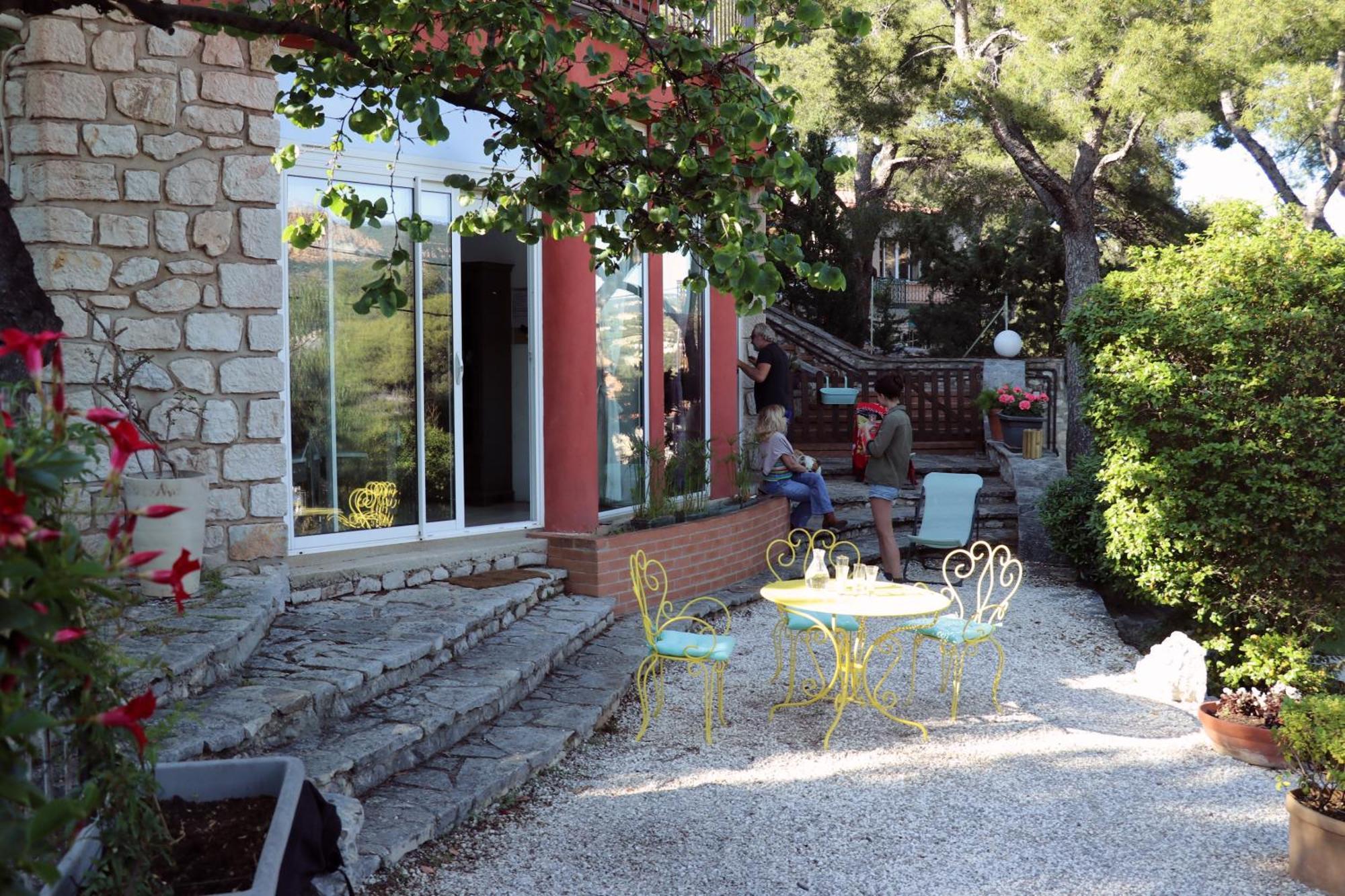 Appartements Avec Jardin Dans Villa Rocaille Cassis Esterno foto
